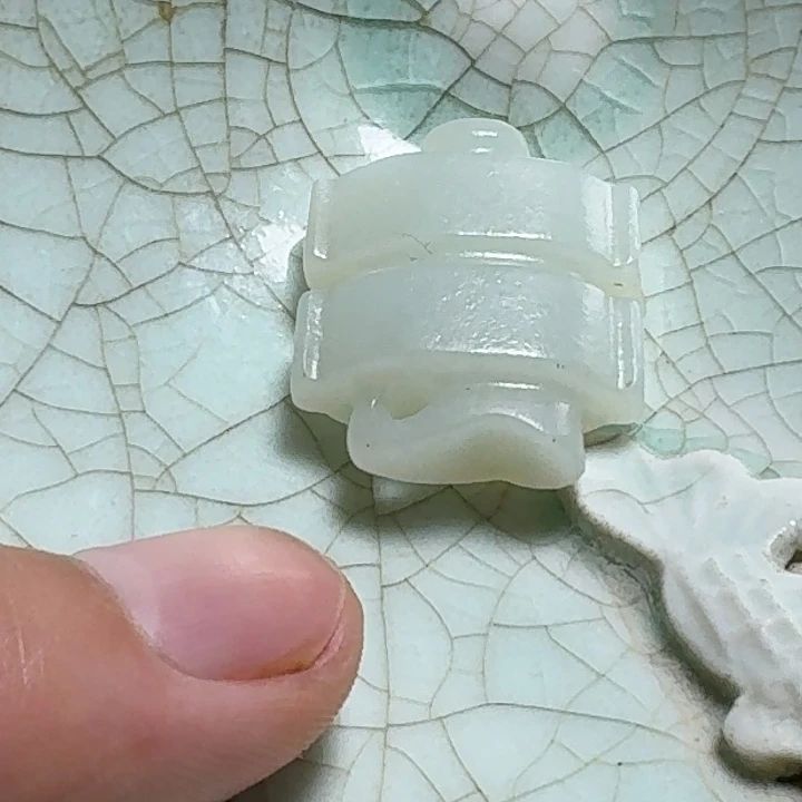 烽***红瓷片双鱼青瓷开片大碗