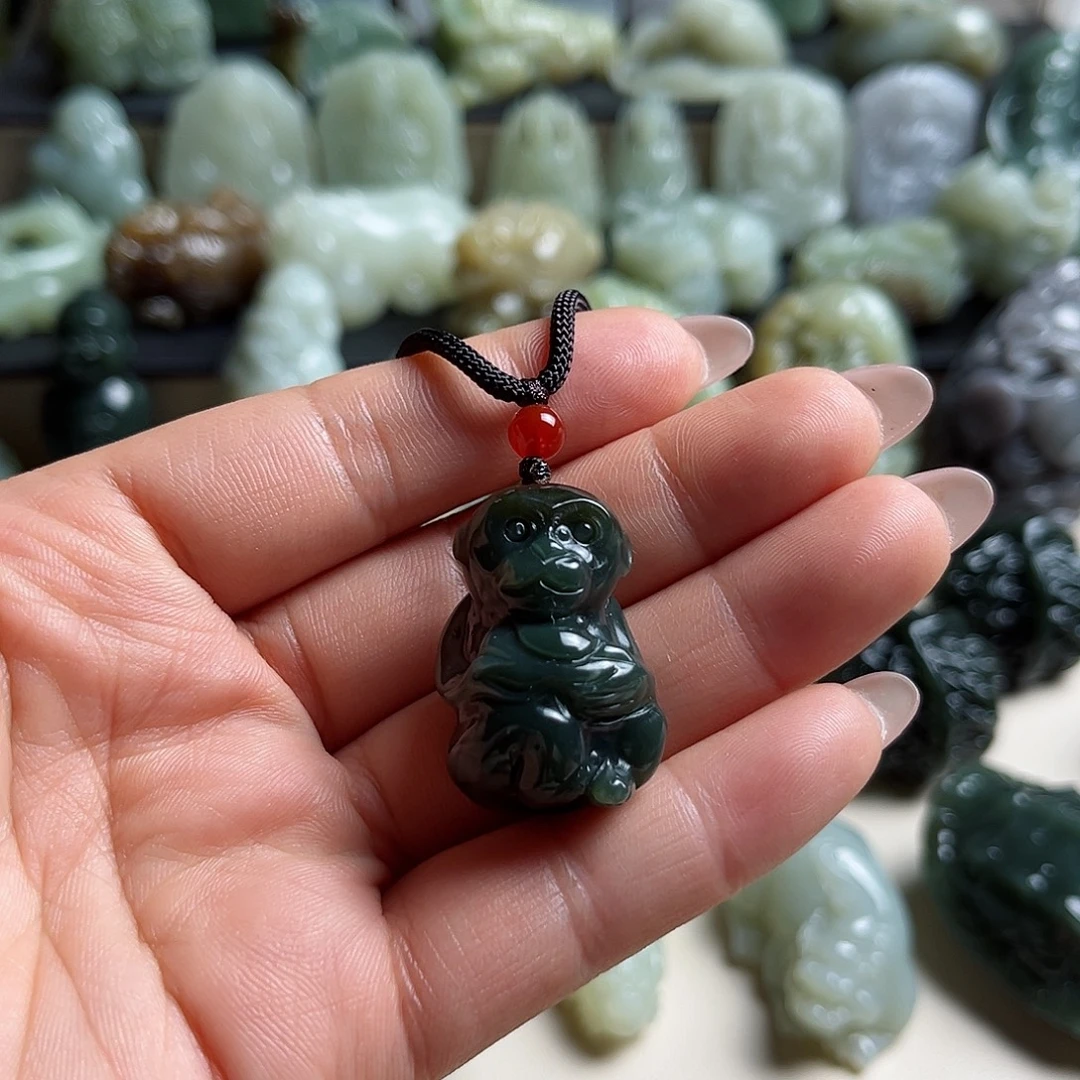 未镶嵌和田玉挂件