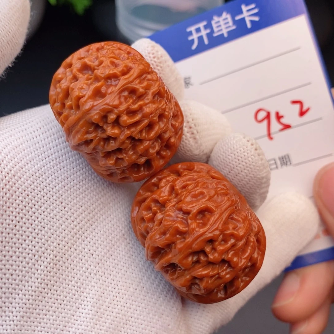 文玩核桃把件36龙眼952