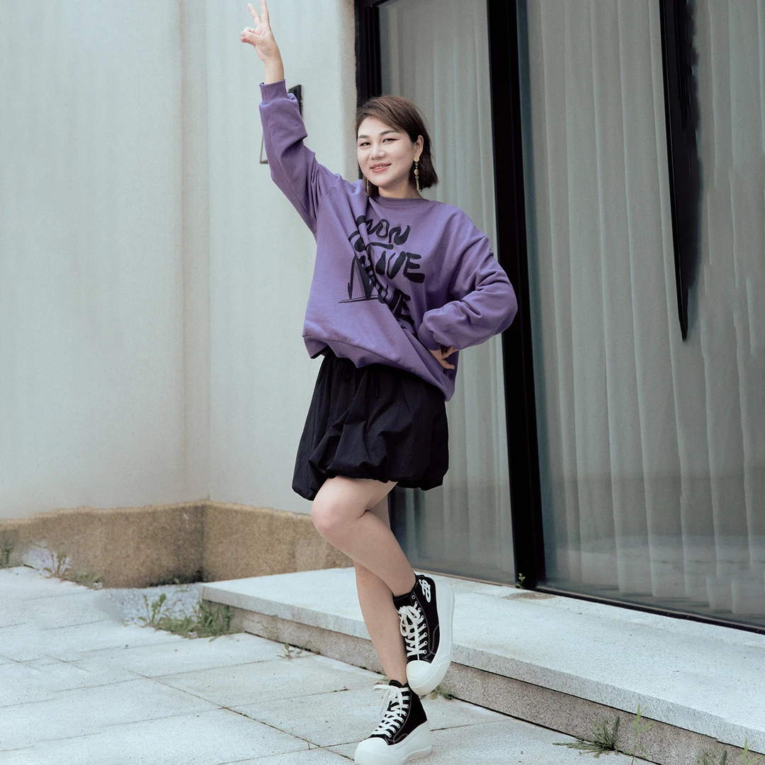 PLUSMALL × 天真不天真系列 西岸涂鸦 播客联名卫衣PLUS2507179