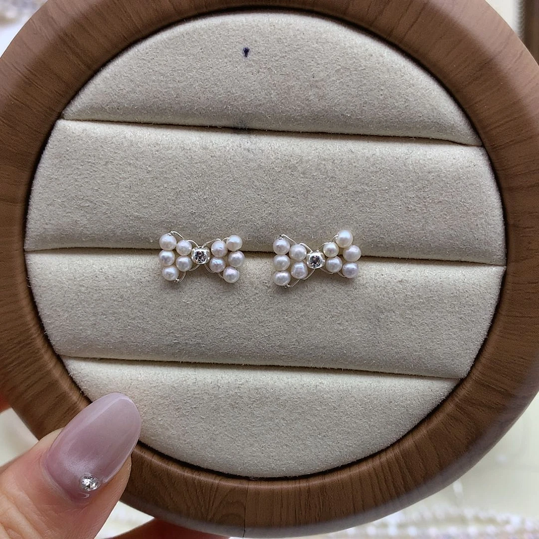 颈饰银S925镶嵌淡水珍珠