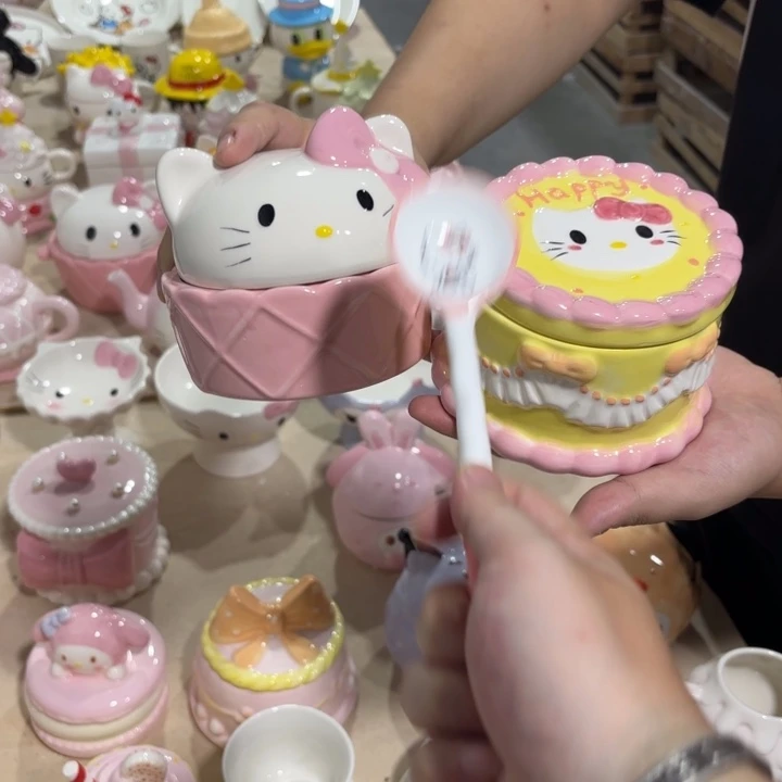 瓷片你在哪呢你现在干嘛了