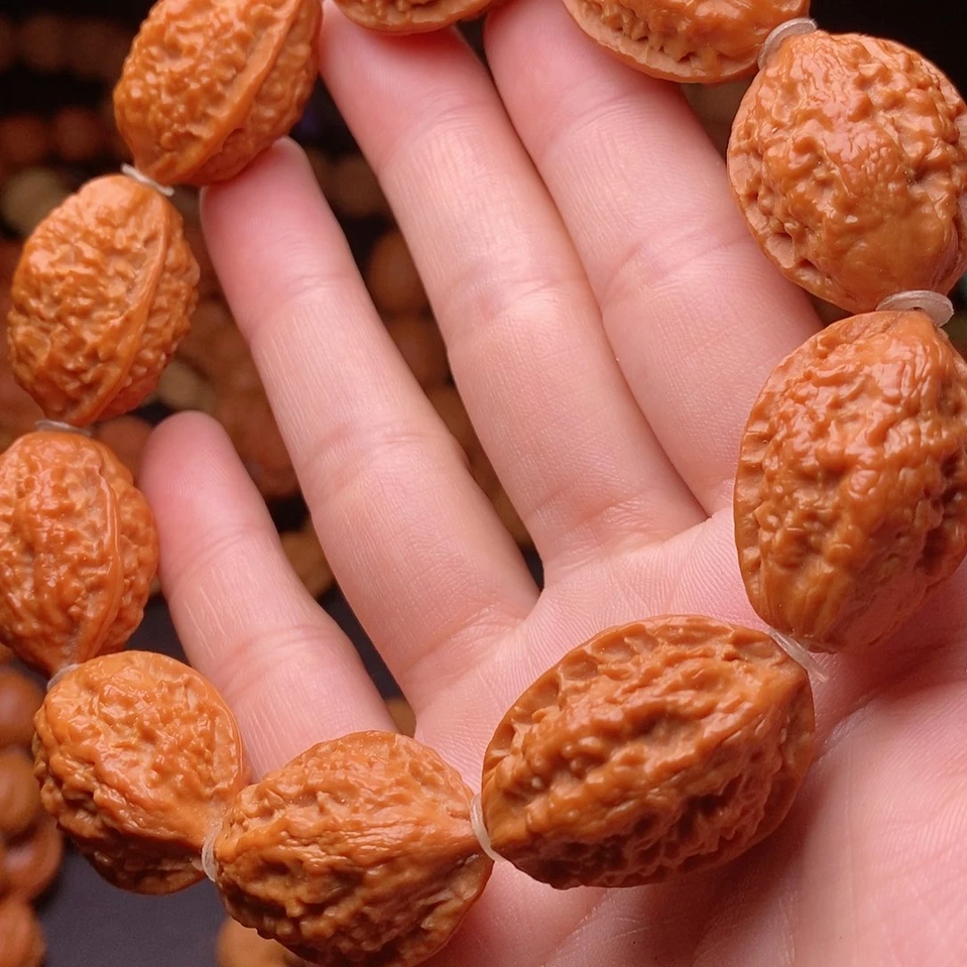 【闪购商品】文玩核桃吊坠绣花鞋21