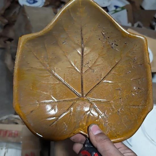 茶盏陶瓷盘子啥都有