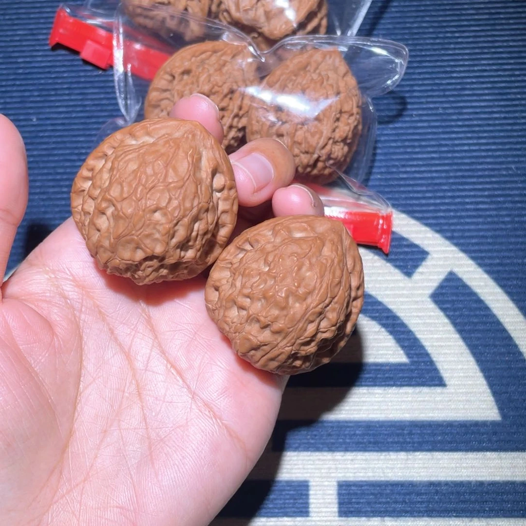 文玩核桃吊坠穿山甲41