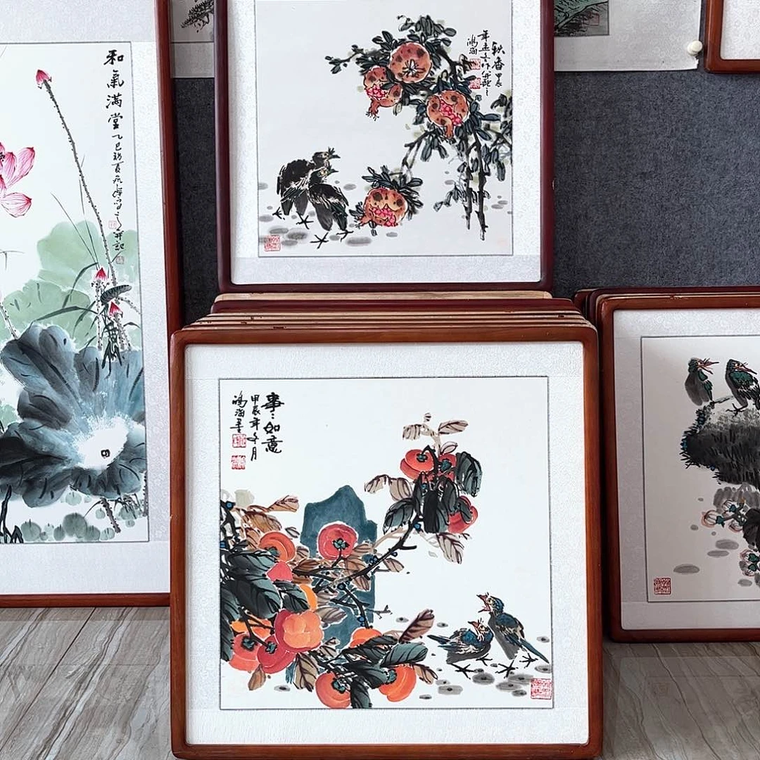 国画书画作品带框63×63厘米