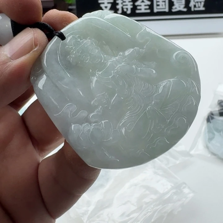 翡翠未镶嵌颈饰天然缅甸A货翡翠