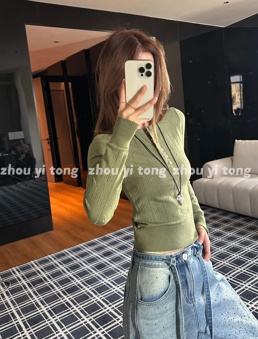 【自在松弛】秋冬新款半开领纯色修身镂空亨利长袖针织衫女ZYT7610