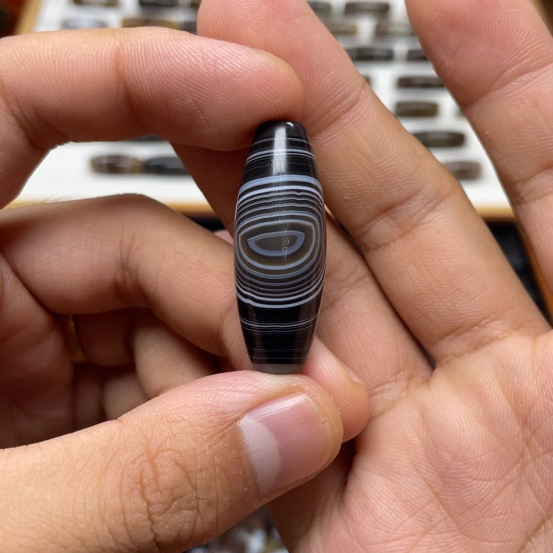 隐***玛瑙/玉髓未镶嵌配饰