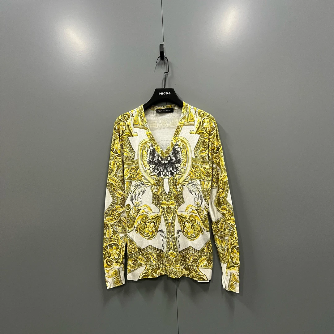 95新 VERSACE/范思哲 （bb）白金图腾印花长袖 38码