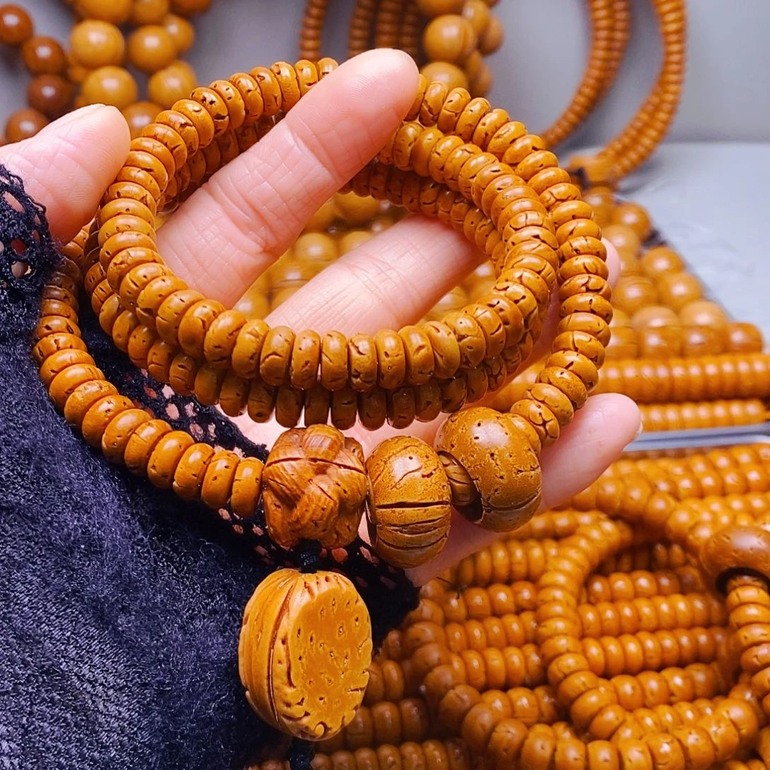 吊坠桃核3乘8核片脖挂微瑕100