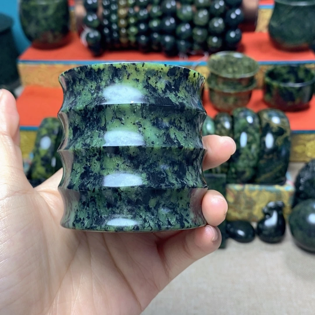 一***)蛇纹石玉未镶嵌吊坠(不含链)