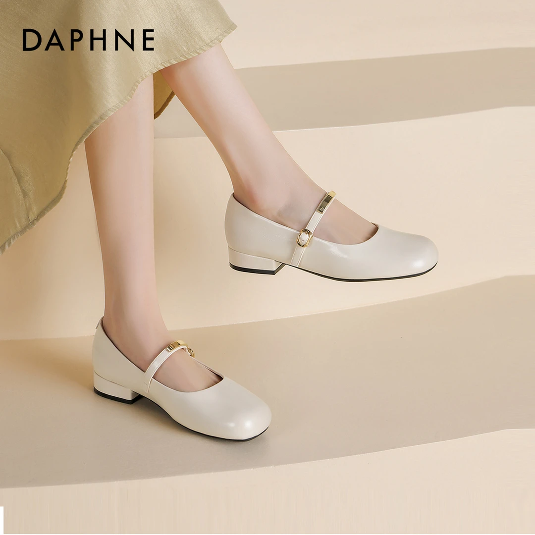 达芙妮时尚百搭休闲舒适浅口粗跟一字带圆头单鞋女款2025新款爆款