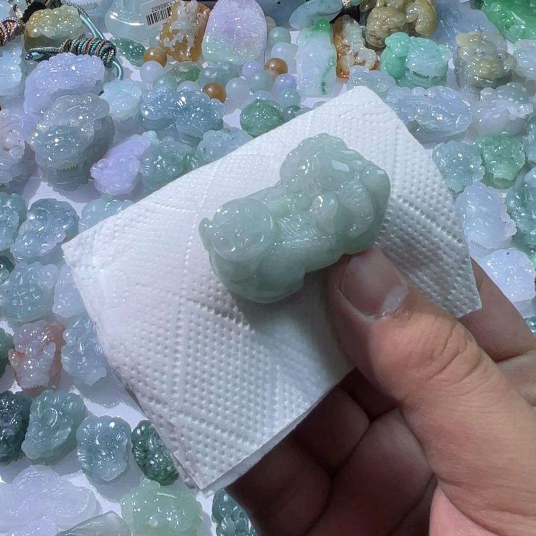 翡翠未镶嵌颈饰天然