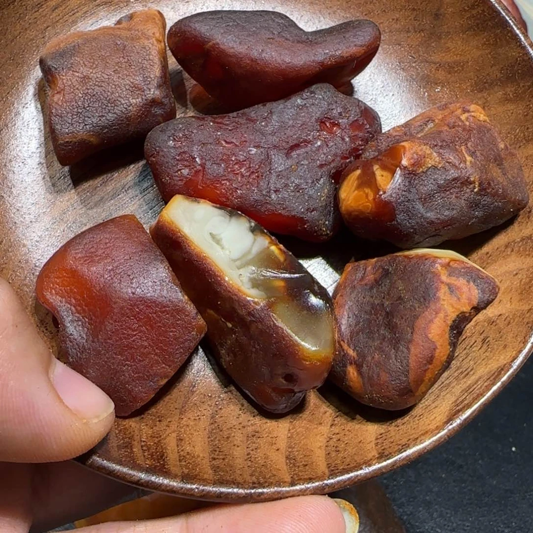 定制琥珀未镶嵌老**道专属定制