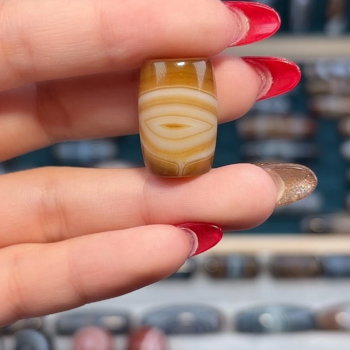 玛瑙/玉髓合金珠宝奇石