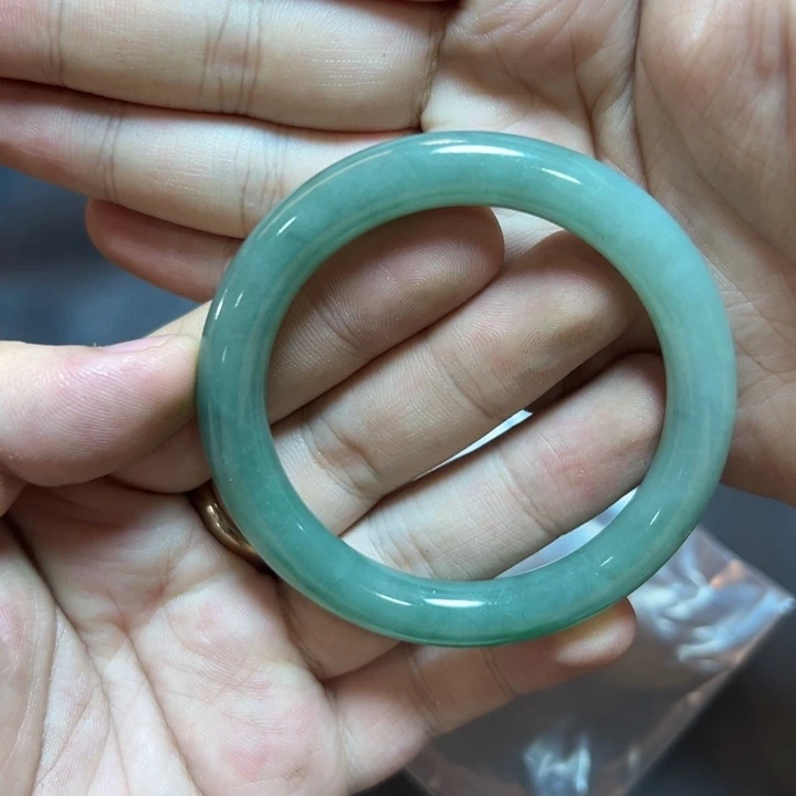 定制翡翠54.5圆条未镶嵌