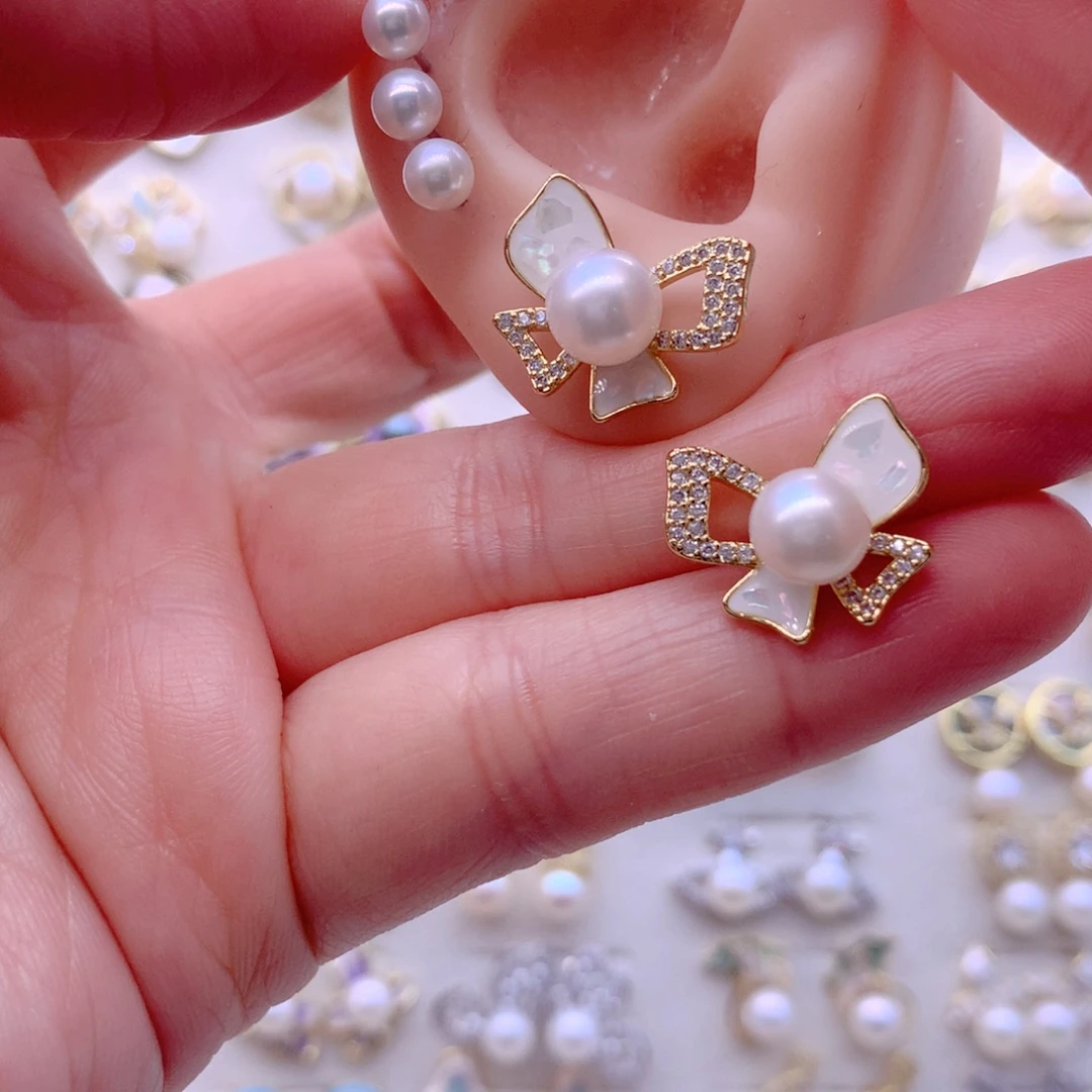 合金耳饰淡水珍珠