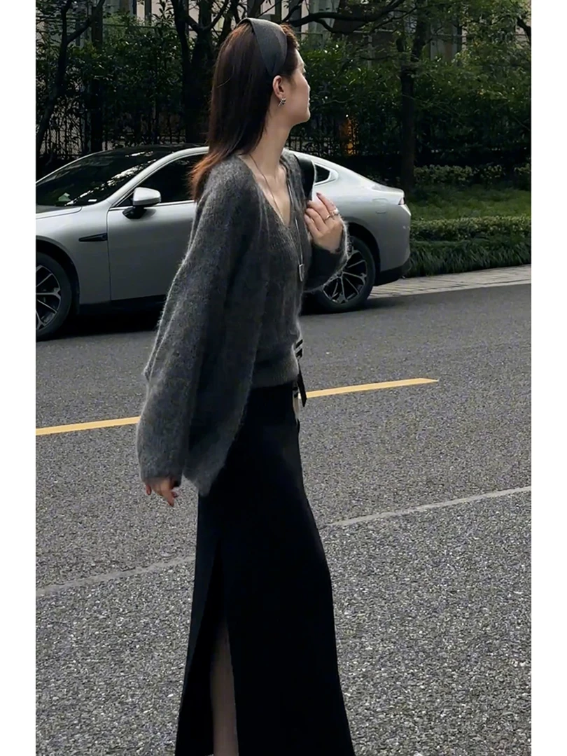 秋季慵懒风穿搭韩版独特超好看灰色宽松毛衣针织开衫背心两件套女