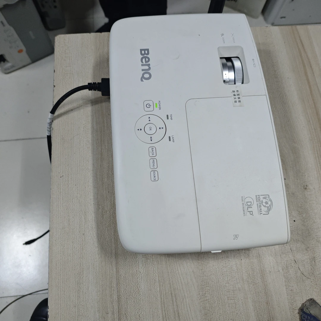 高清长焦投影仪运费到付