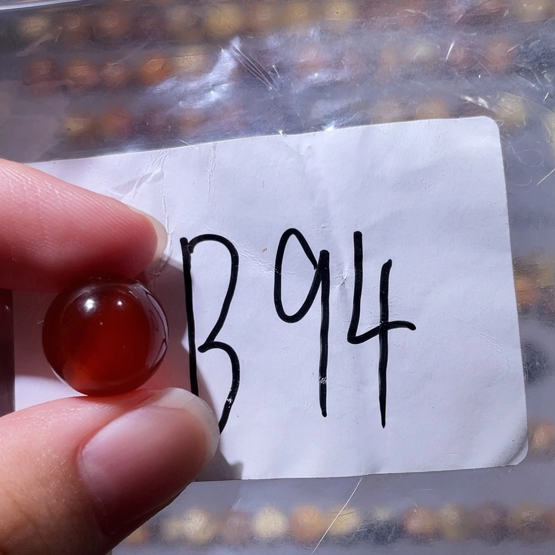 未镶嵌琥珀裸石13.7福利