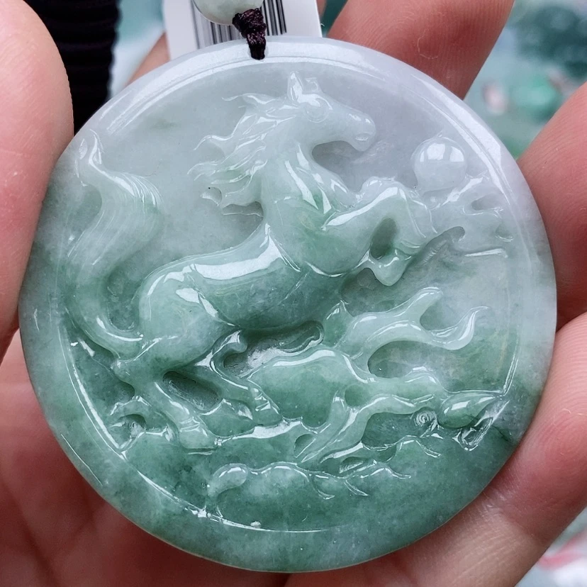 【闪购商品】翡翠未镶嵌颈饰天然翡翠A货马牌