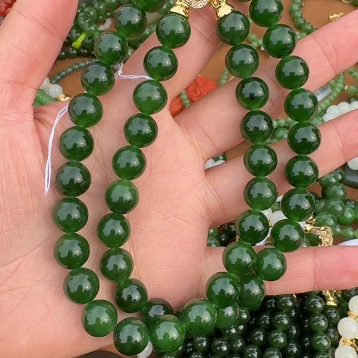 和田玉未镶嵌颈饰冉冉