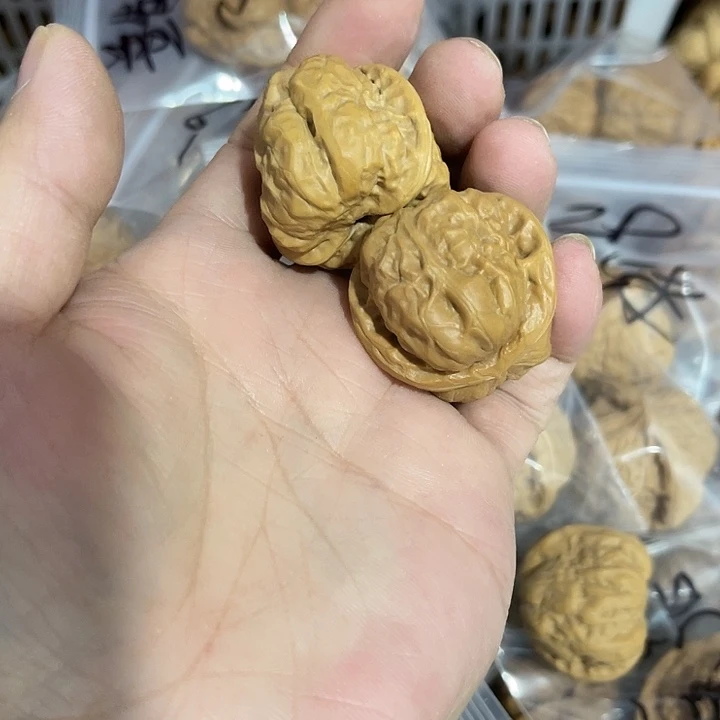 y***i文玩核桃把件哈哈哈