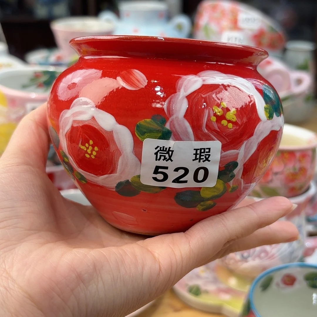 瓷片兔兔盖茨。兔兔好