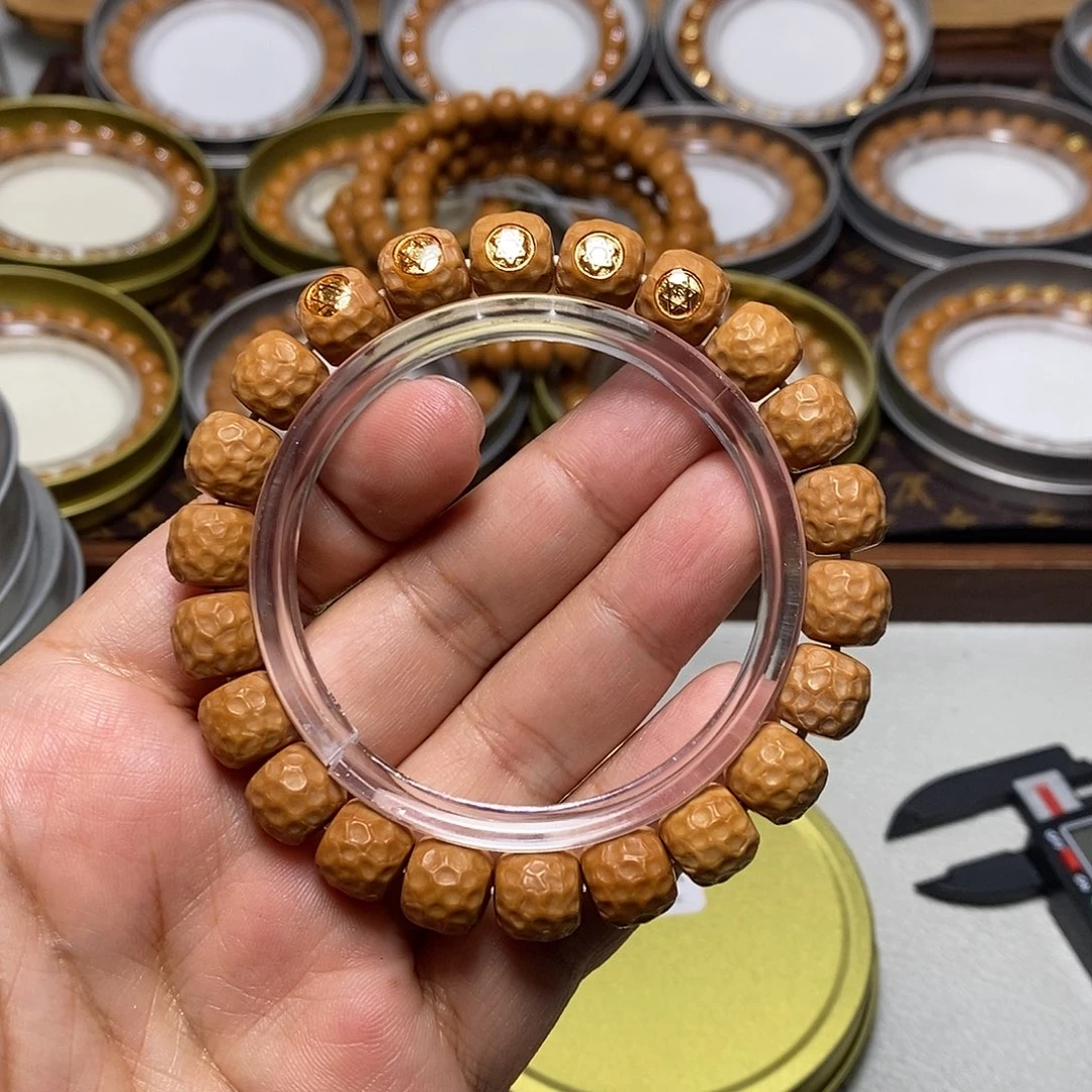 猴头核桃手串40号五标龙鳞纹10左右