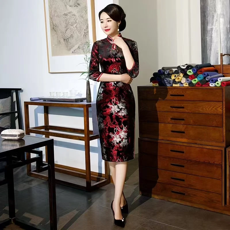 新款时尚大码修身妈妈装旗袍