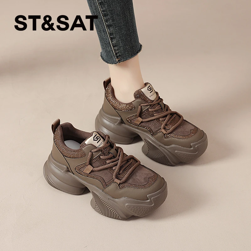 星期六厚底百搭工装风休闲鞋女2025夏季新款水钻设计感街头老爹鞋