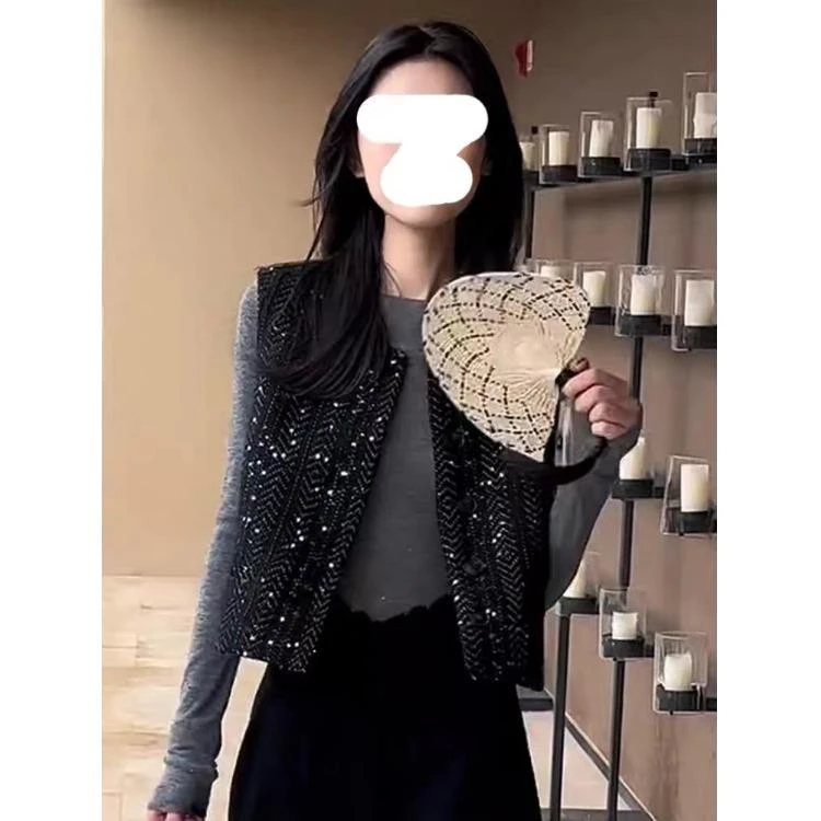 今年流行爆款法式复古小香风高级感超好看黑色马甲女2025初春新款