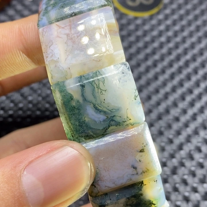白***波玛瑙/玉髓未镶嵌1