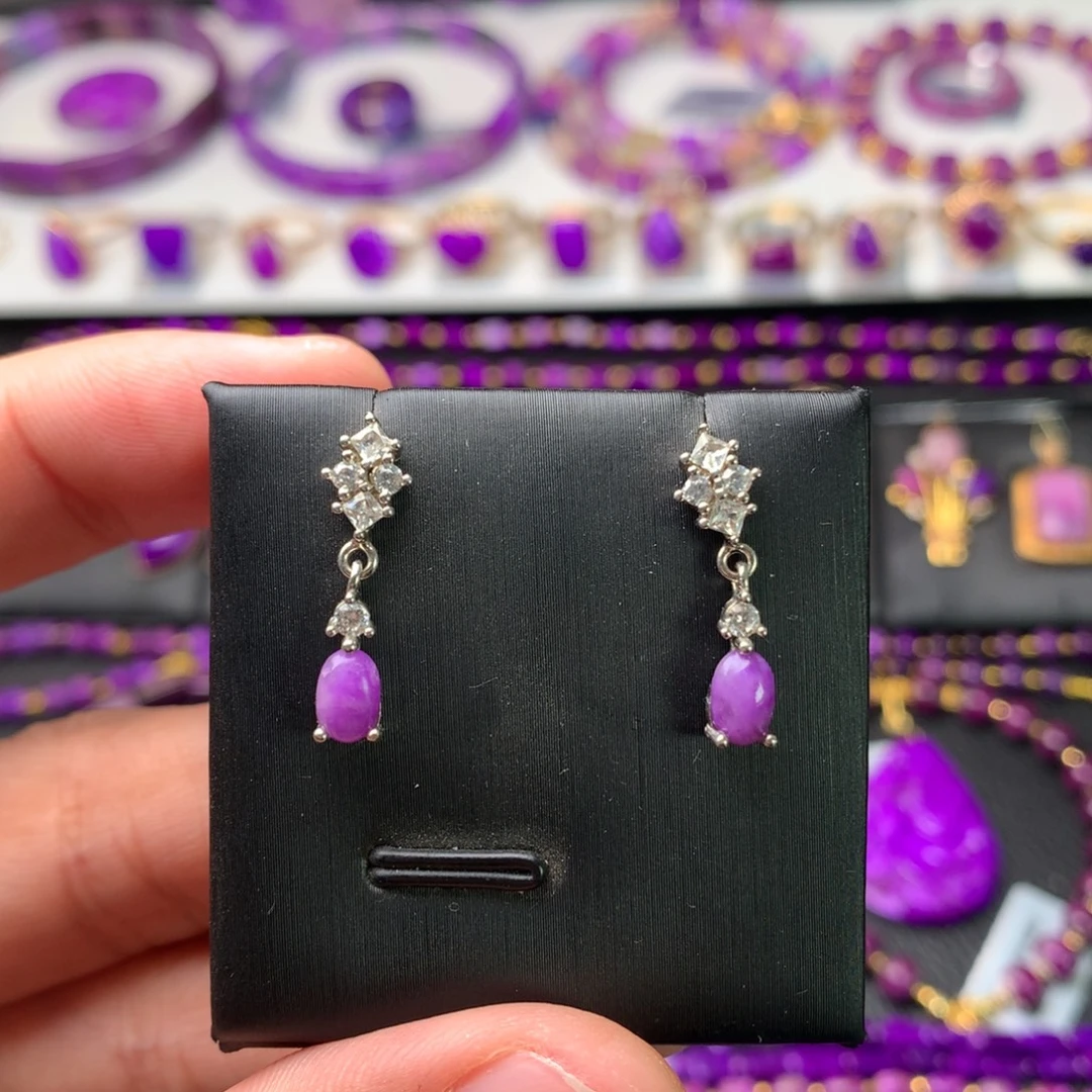 苏纪石（舒俱来）银S925镶嵌耳钉