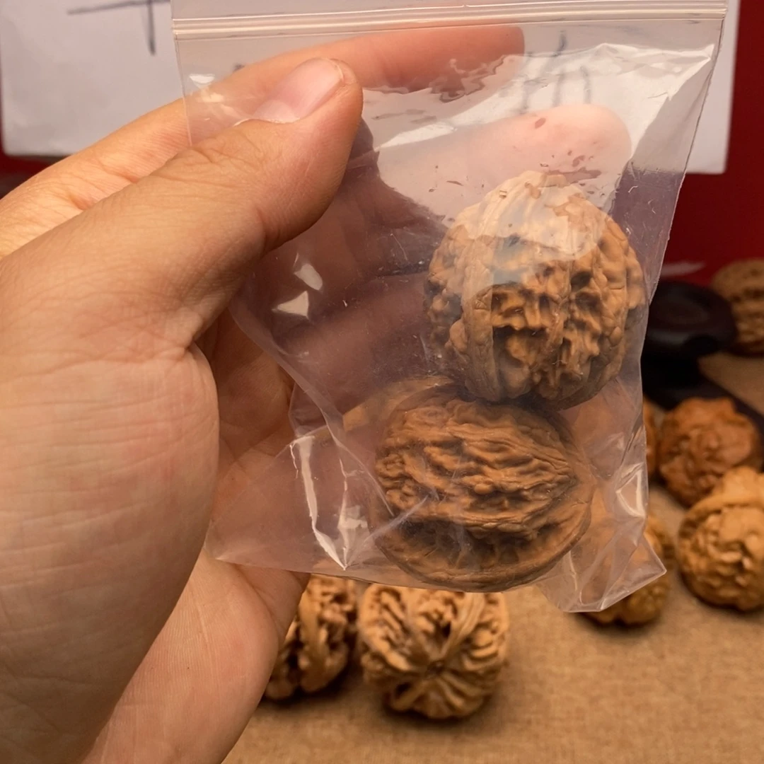 龙***井吊坠桃核虎头文玩核桃手把件