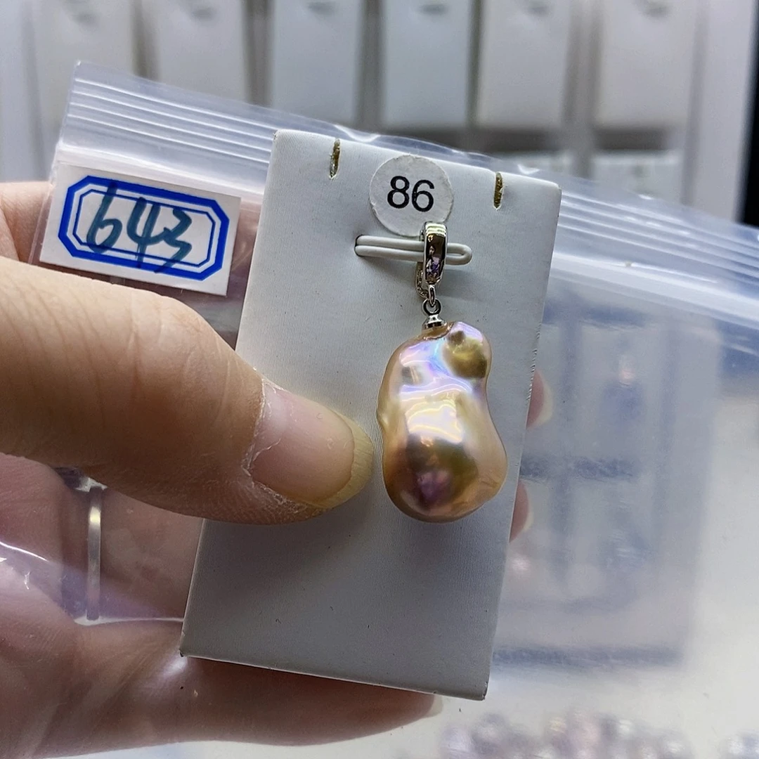 颈饰合金淡水珍珠