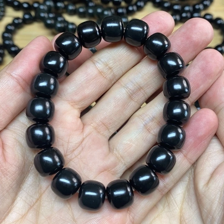 无***道和田玉未镶嵌手链