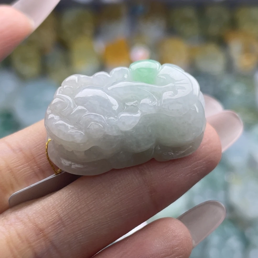 颈饰未镶嵌翡翠貔貅