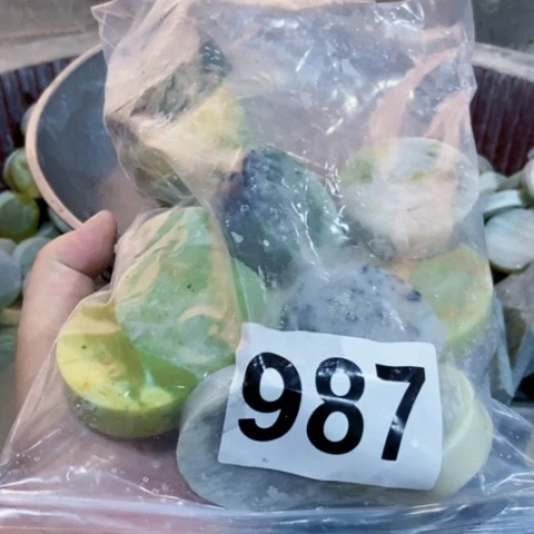 【闪购商品】蛇纹石玉珠宝半成品合金