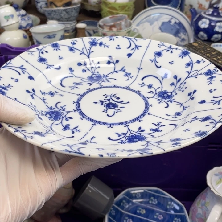 琉璃手工艺品他家瓷器真美…