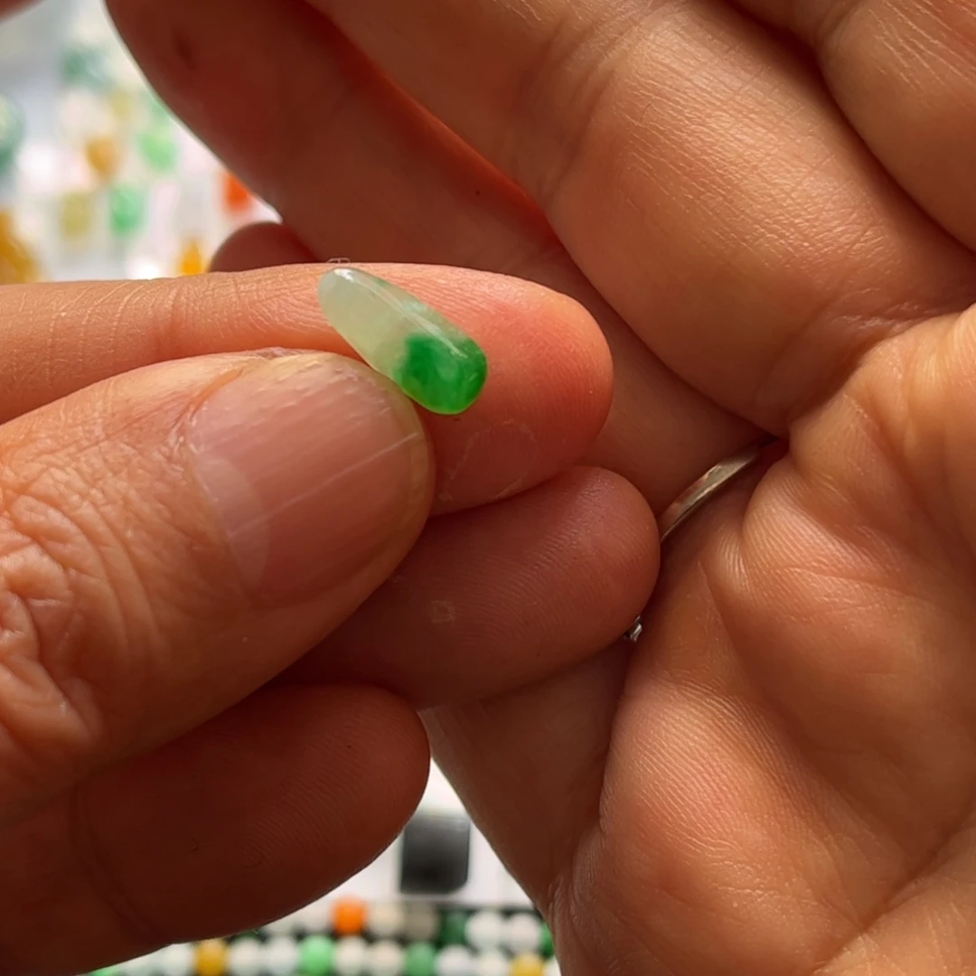 定制翡翠未镶嵌福瓜