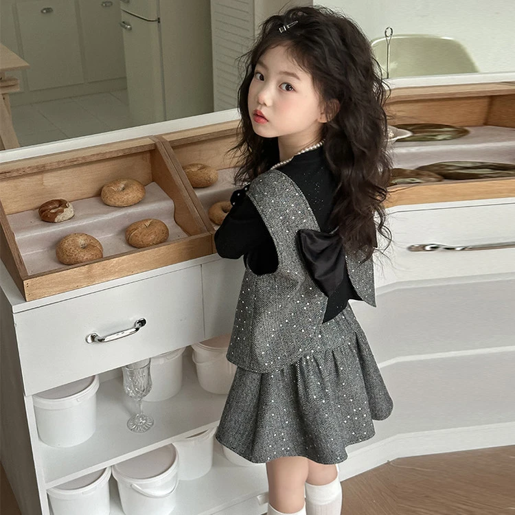 女童套装春装2025新款儿童小香风三件套春秋款中大童洋气背心短裙