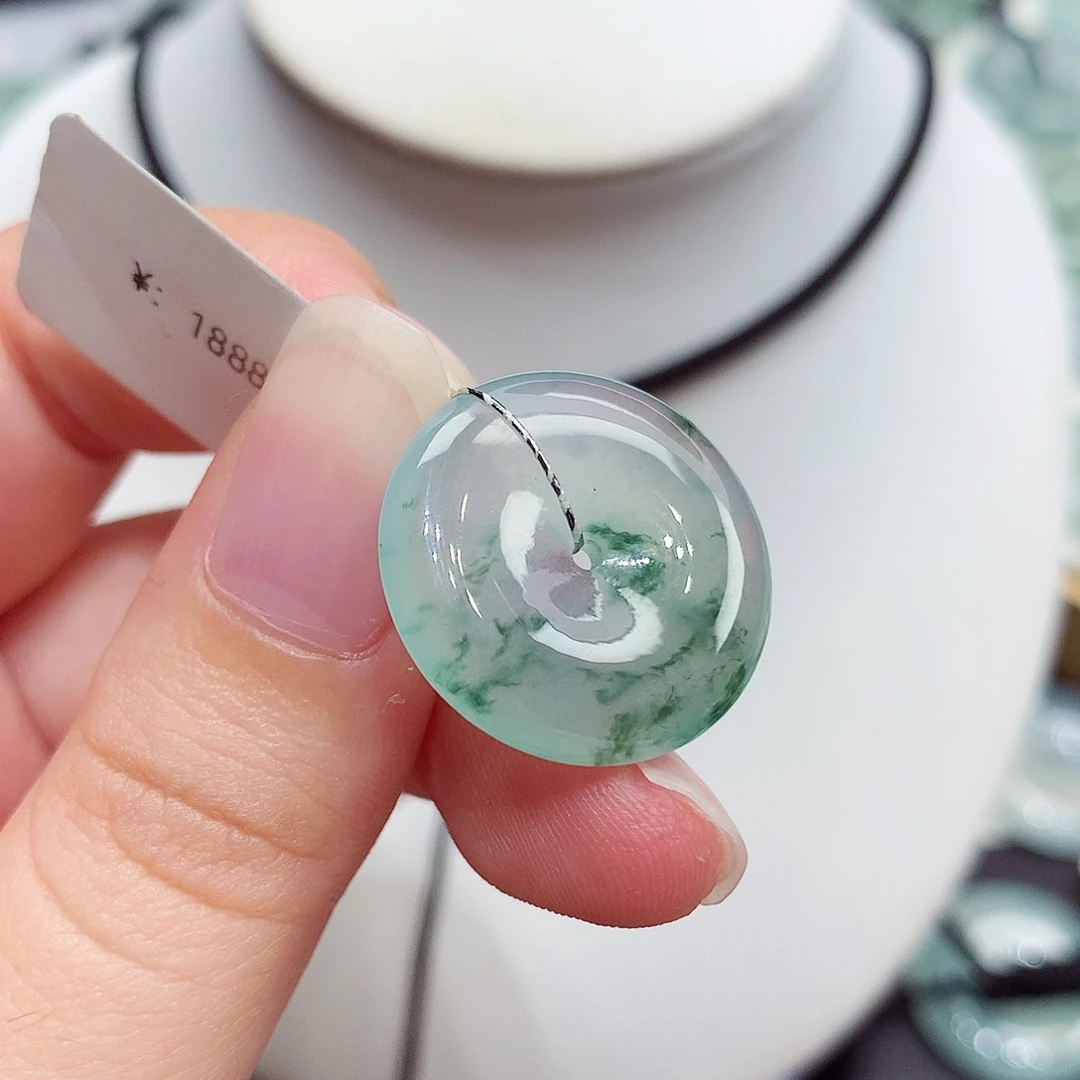 颈饰未镶嵌翡翠翡翠21，20.7/4.3