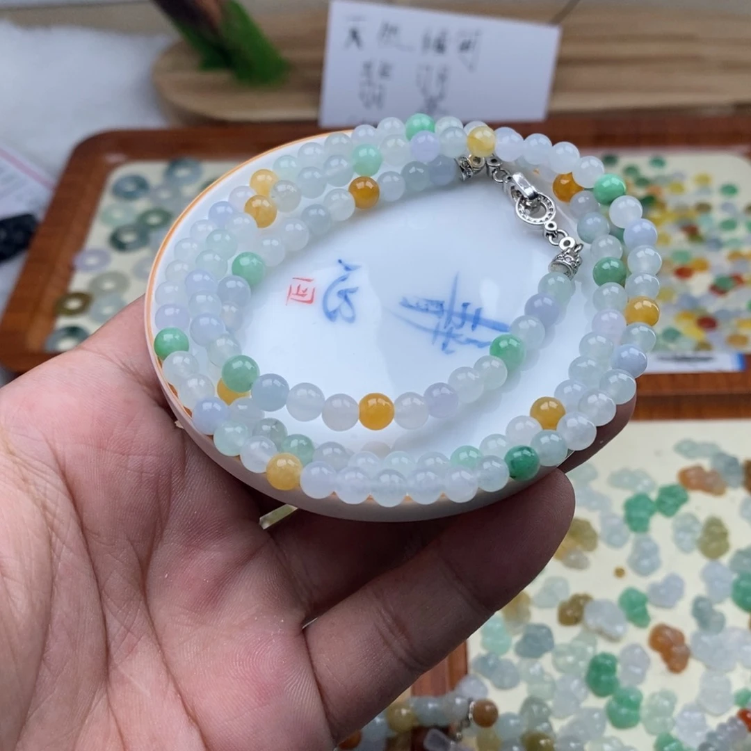 翡翠散珠圆珠项链