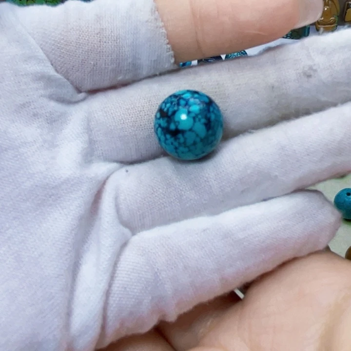 绿松石未镶嵌饰品