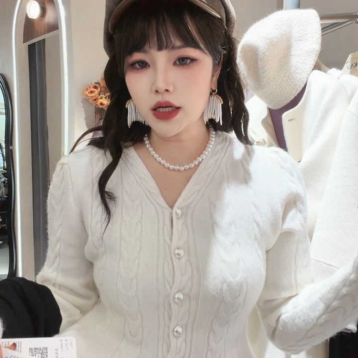 13873路咯哦专线中心舞台