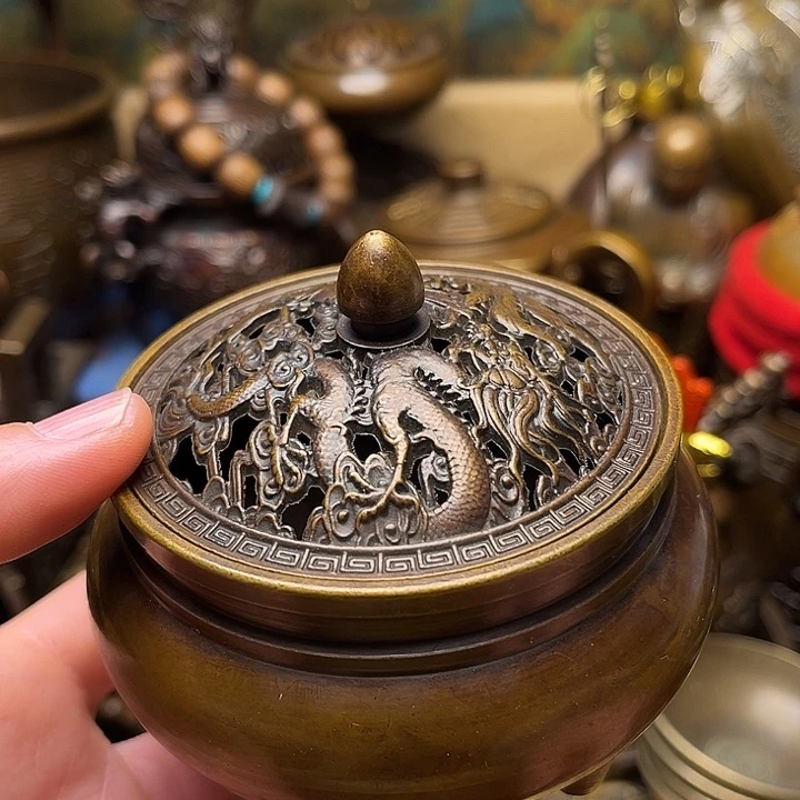 精美铜器批发档口