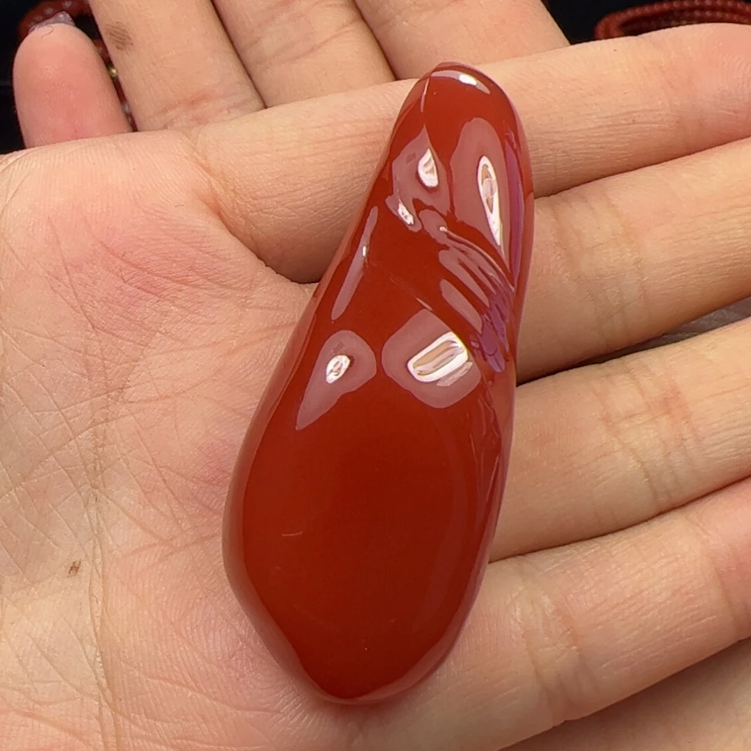 未镶嵌随形吊坠南红玛瑙