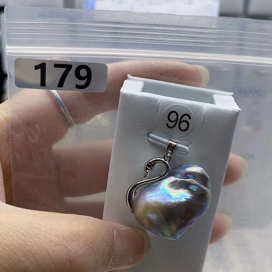 颈饰合金淡水珍珠